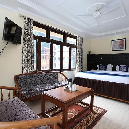 Oyo 9942 Hotel Ravine 达兰萨拉 外观 照片